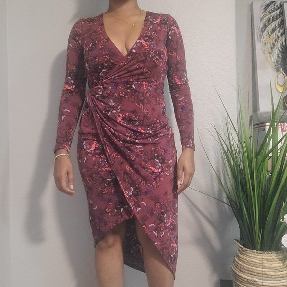 Guess Women's Burgundy V-Neck Dress Front Overlap Size S/CH - Picture 1 of 7